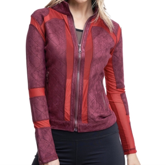 Brand new Burgundy cutout mesh quilted jacket size S - Picture 2 of 16